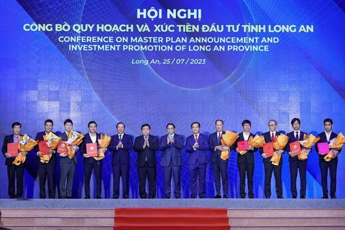 Thủ tướng Phạm Minh Chính: 6 nhiệm vụ trọng tâm để Long An hiện thực hóa quy hoạch tỉnh với tầm nhìn đến năm 2050