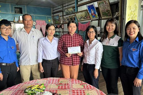 Tuổi trẻ TP. Châu Đốc tri ân các gia đình chính sách, người có công với cách mạng