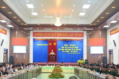 Tổng kết 20 năm kết nghĩa giữa Sư đoàn 320 với TP. Pleiku