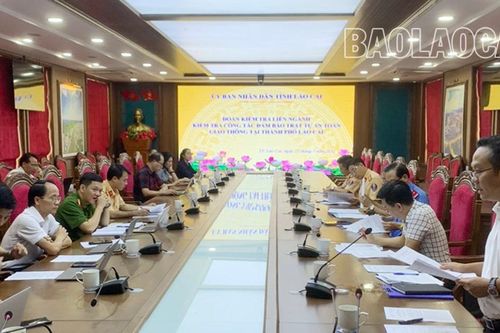Kiểm tra công tác đảm bảo trật tự, an toàn giao thông trên địa bàn thành phố Lào Cai