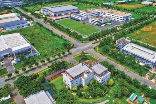 Long An: 9 doanh nghiệp với tổng vốn hơn 40.000 tỷ đồng được cấp giấy chứng nhận đầu tư