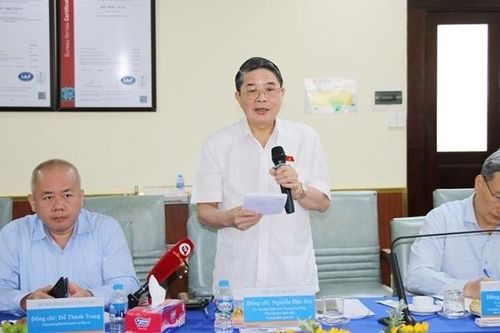 Phó Chủ tịch Quốc hội Nguyễn Đức Hải làm việc với Công ty Xăng dầu Khu vực II về phát triển năng lượng