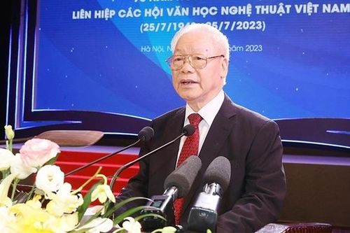 ĐỘI NGŨ VĂN NGHỆ SỸ NƯỚC NHÀ CẦN TIẾP TỤC PHÁT HUY TRUYỀN THỐNG VẺ VANG, ĐẨY MẠNH ĐỔI MỚI SÁNG TẠO, ĐÁP ỨNG TỐT HƠN NỮA YÊU CẦU CỦA SỰ NGHIỆP CHẤN HƯNG VĂN HÓA, XÂY DỰNG CON NGƯỜI VIỆT NAM TRONG THỜI KỲ MỚI