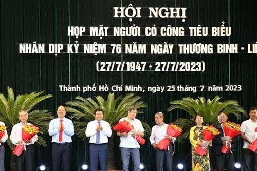 TP Hồ Chí Minh họp mặt người có công tiêu biểu nhân kỷ niệm 76 năm Ngày Thương binh - Liệt sĩ