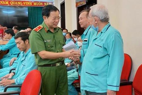 Tổ chức nhiều hoạt động xã hội tình nghĩa và tri ân các Anh hùng liệt sỹ