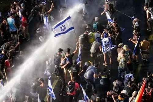 Biểu tình làm 'rung chuyển' Israel