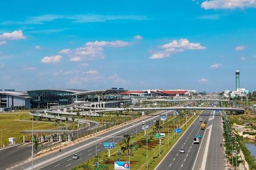 Tiếp tục thử nghiệm giảm thời gian chờ cho hành khách tại sân bay Nội Bài