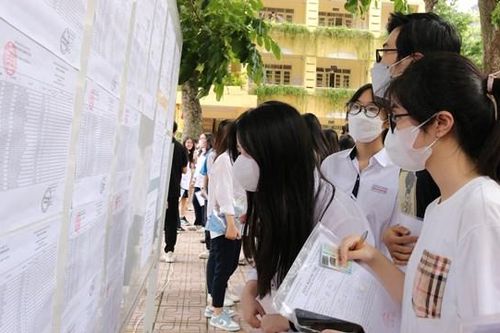 Vì sao thí sinh đạt điểm cao 'từ chối' đại học?