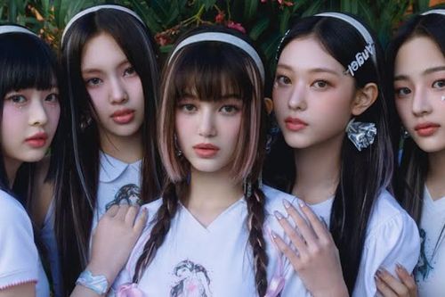 NewJeans tung MV 'ASAP', hóa thân thành tiên nữ huyền bí và mộng mơ