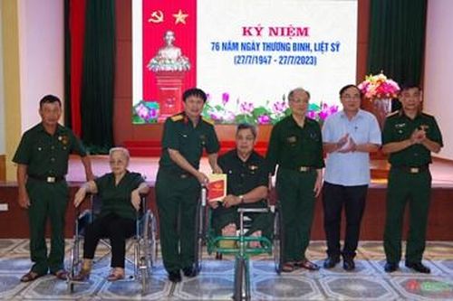 Tháng Bảy tri ân ở Khu 4