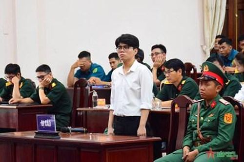 Xét xử vụ án đưa thông tin thất thiệt về Trường Quân sự Quân khu 7