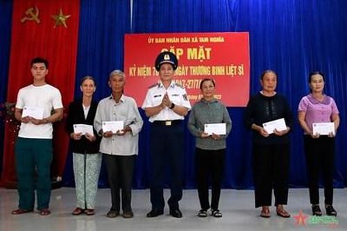 Bộ tư lệnh Vùng Cảnh sát biển 2 tổ chức nhiều hoạt động đền ơn đáp nghĩa