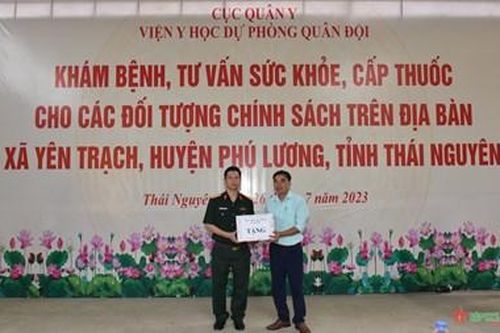 Viện Y học dự phòng Quân đội khám bệnh, cấp thuốc miễn phí tại Thái Nguyên