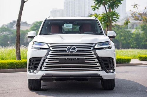 Lexus LX600 2023 'chuyên cơ mặt đất' 7 chỗ, hơn 8,7 tỷ tại Hà Nội