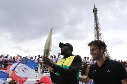 Ngọn đuốc Olympic Paris 2024 có thiết kế độc đáo như thế nào?