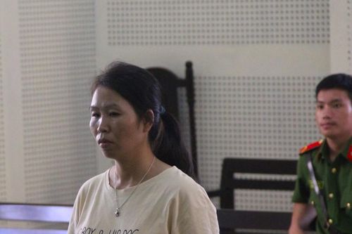 'Theo' chồng vào tù vì ma túy mới nghĩ đến tương lai 4 đứa con thơ