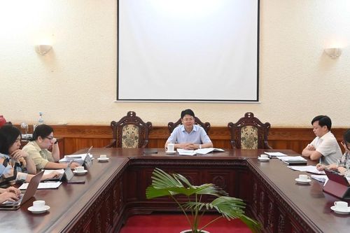 Tạo hành lang pháp lý đầy đủ cho việc chuyển đổi số trong các lĩnh vực