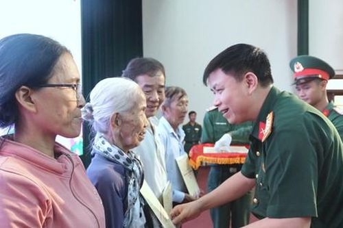 Nhiều hoạt động tri ân thiết thực của tuổi trẻ Quân đội và Thành phố Cần Thơ