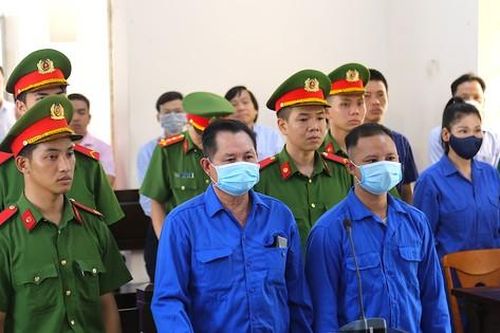 Cha con Thiện Soi hầu tòa vì cho cho vay lãi nặng và rửa tiền