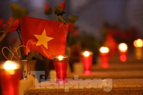Những ngọn nến tri ân trên biên cương xứ Lạng
