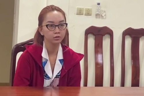 Cách điều hành đường dây bán dâm cho người nước ngoài, thu bạc tỷ của 'tú bà'