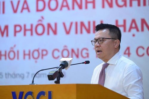 Báo chí chính thống thúc đẩy môi trường doanh nghiệp xác tín lành mạnh