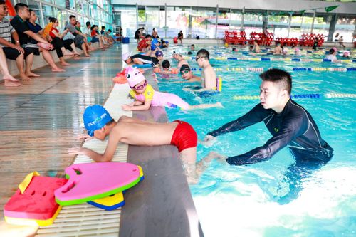 Lớp học miễn phí cho trẻ em khó khăn trên địa bàn Thủ đô