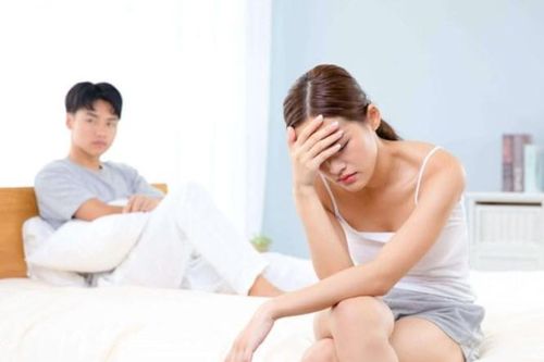 Đêm tân hôn đã muốn ly hôn vì chồng đại gia đưa ra một loạt thỏa thuận oái oăm