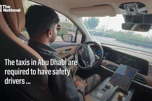 Công ty Trung Quốc WeRide sẽ triển khai hàng trăm xe tự lái trên đường phố UAE vào năm 2025