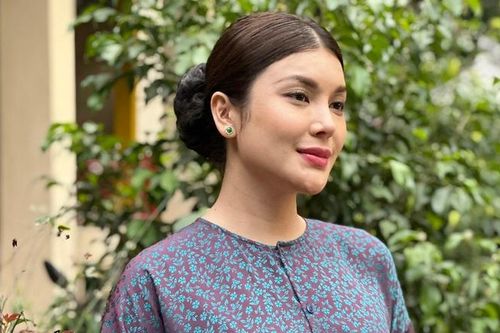 Lily Chen: Từ vợ Khải 'Gia đình mình vui bất thình lình' tới nhân vật đáng ghét nhất phim 'Chị em khác mẹ'