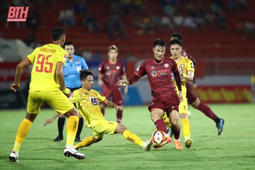Vòng 3, giai đoạn II, V.League 1 – 2023: Hấp dẫn, kịch tính cuộc đua vô địch và trụ hạng