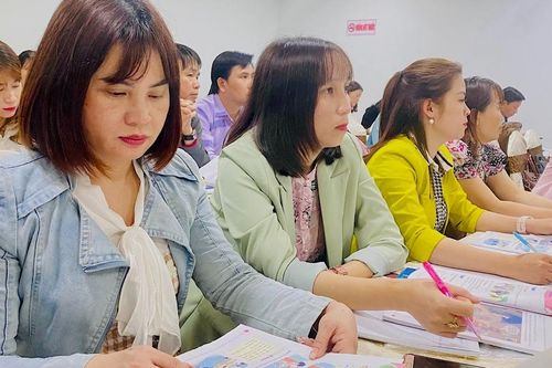 Gia Lai: Bồi dưỡng thường xuyên cho cán bộ quản lý, giáo viên
