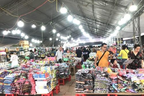 Hội chợ mua sắm và ẩm thực hàng Việt Nam - Thái Lan: Phong phú và đặc sắc
