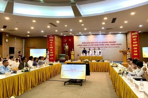 Báo chí – doanh nghiệp đồng hành 'nâng' văn hóa kinh doanh và truyền thông