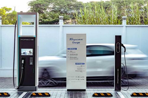 Bộ Công Thương đề nghị ban hành quy chuẩn về trạm sạc xe ô tô điện