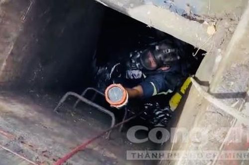 TPHCM: Nhóm nhân viên công ty thoát nước đô thị gặp sự cố dưới cống, 1 người tử vong
