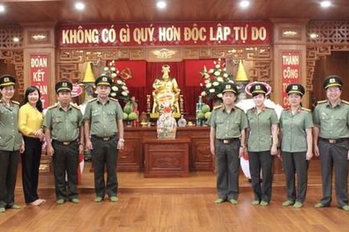 Chuyên đề Công an TPHCM tổ chức nhiều hoạt động ý nghĩa nhân ngày Thương binh Liệt sỹ