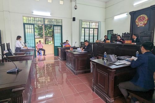 Buộc người viết Facebook 'nói xấu' bãi rác Đa Phước xin lỗi công khai