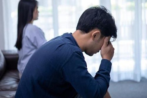 Quyết định tha thứ cho vợ ngoại tình vì các con nhưng vợ vẫn 'ngựa quen đường cũ'