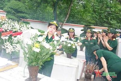 Cán bộ, hội viên phụ nữ Bộ tư lệnh 86 tổ chức nhiều hoạt động tri ân dịp 27-7
