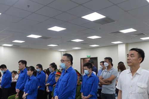 Cựu cán bộ Tổng cục Quản lý thị trường bị tuyên 9 năm tù về tội nhận hối lộ