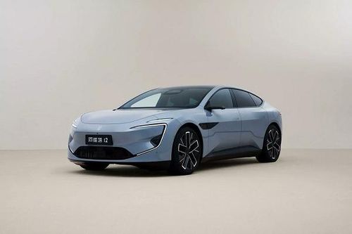 'Soi' Avatr 12 EV - sedan điện dẫn động 4 bánh mạnh 578 mã lực
