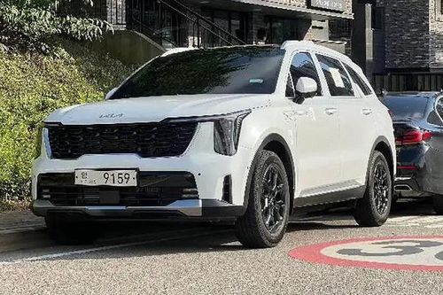Kia Sorento 2024 chính thức trình làng, sẵn sàng 'đấu' Hyundai SantaFe