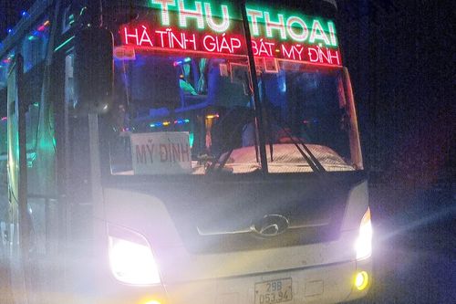 Nhà xe giường nằm ở Hà Tĩnh bị tố hành hung khách hàng