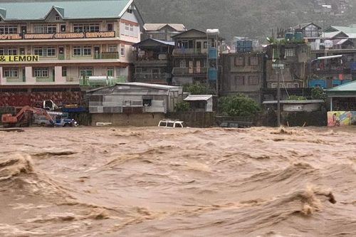 Chùm ảnh siêu bão Doksuri tàn phá Philippines