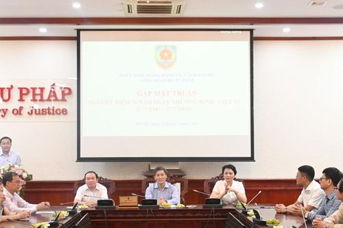 Bộ Tư pháp gặp mặt tri ân nhân kỷ niệm 76 năm Ngày Thương binh – Liệt sỹ