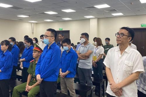 Cựu Cục phó Cục Quản lý thị trường Trần Hùng lĩnh 9 năm tù