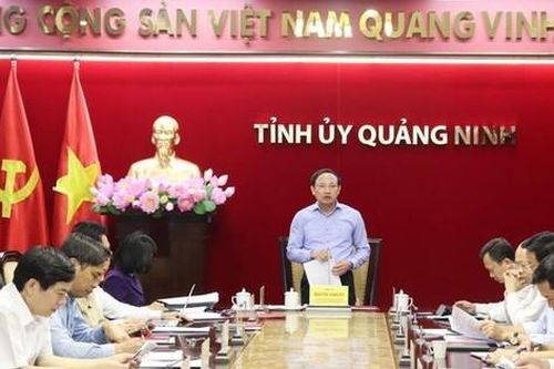 Bản tin 8H: Thi hành kỷ luật Phó Trưởng Ban Dân vận Huyện ủy Vân Đồn