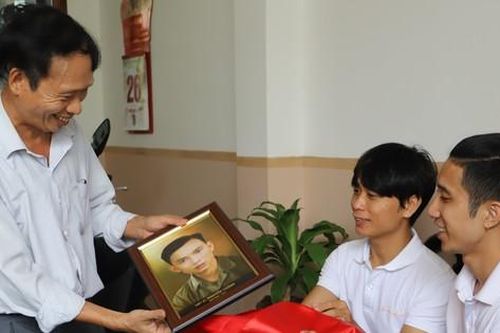 Ngày tri ân ấm áp của tuổi trẻ Khánh Hòa