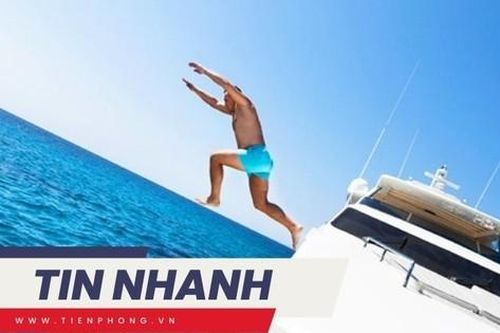 TIN NHANH: Du khách nhảy khỏi du thuyền biến mất bí ẩn; Đang uống nước ở vỉa hè, bị ô tô đâm tử vong
